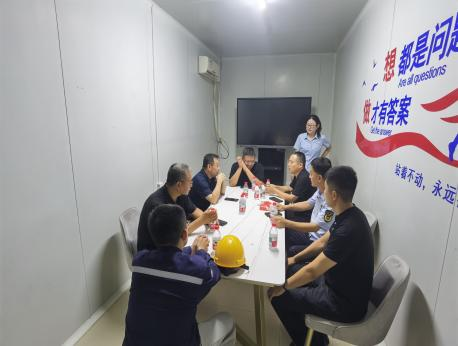 區(qū)應急管理局前往隆鑫健達成開展安全執(zhí)法檢查工作