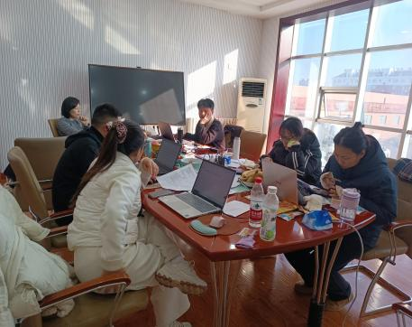 財務科進行年終存貨盤點